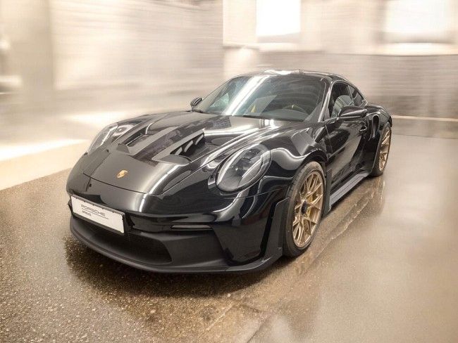 Porsche 992 2025