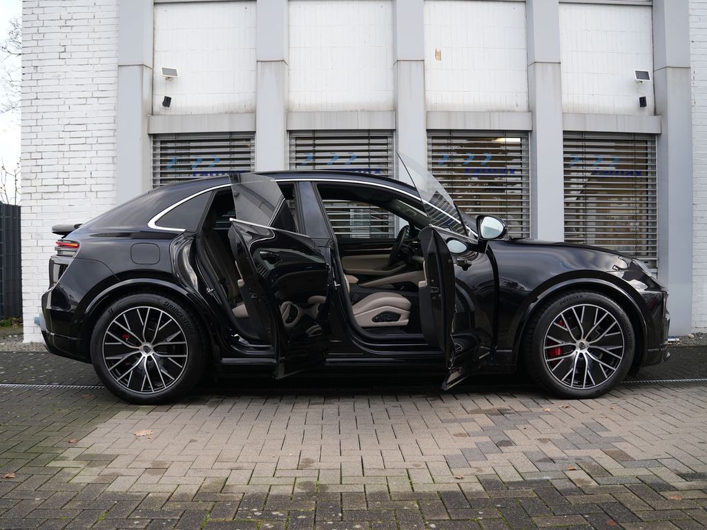 Porsche Macan 2025