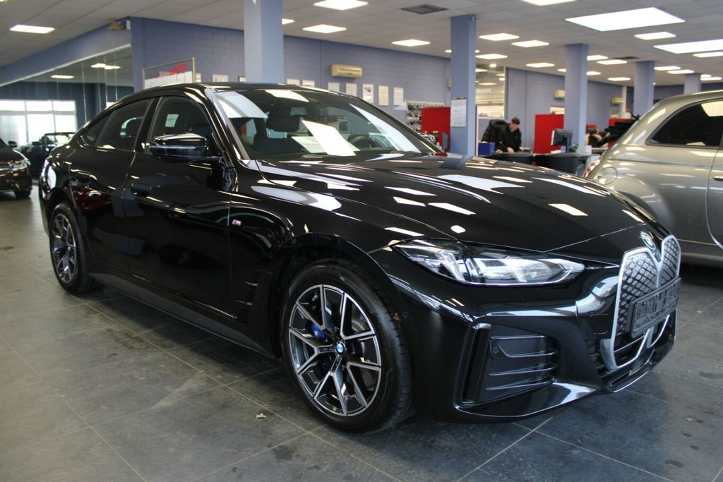BMW i4 2025
