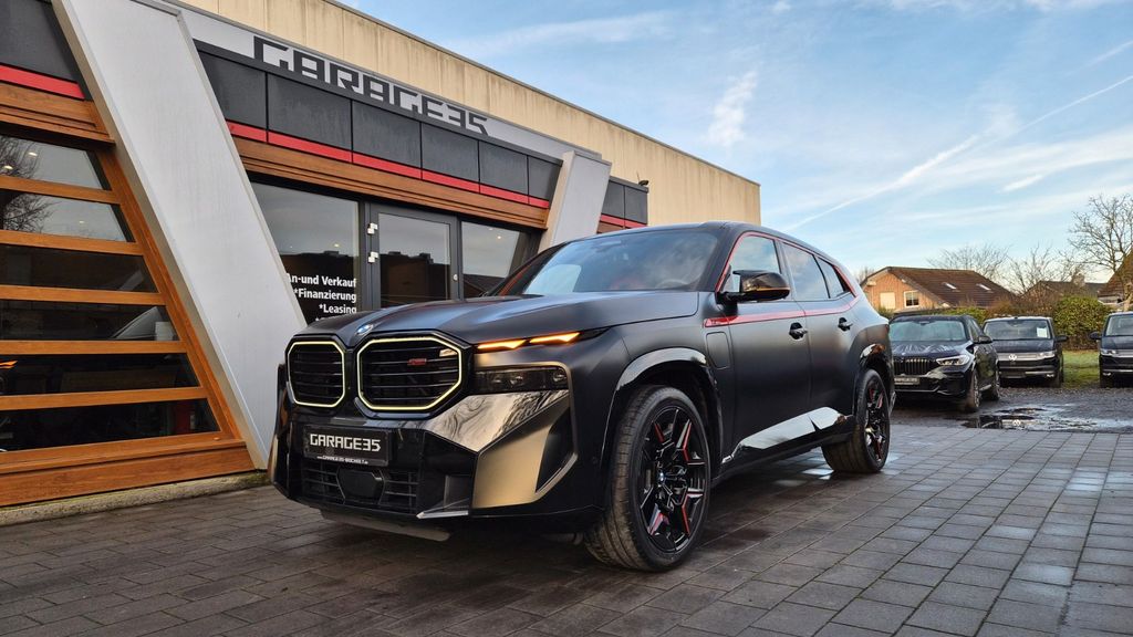 BMW XM 2024