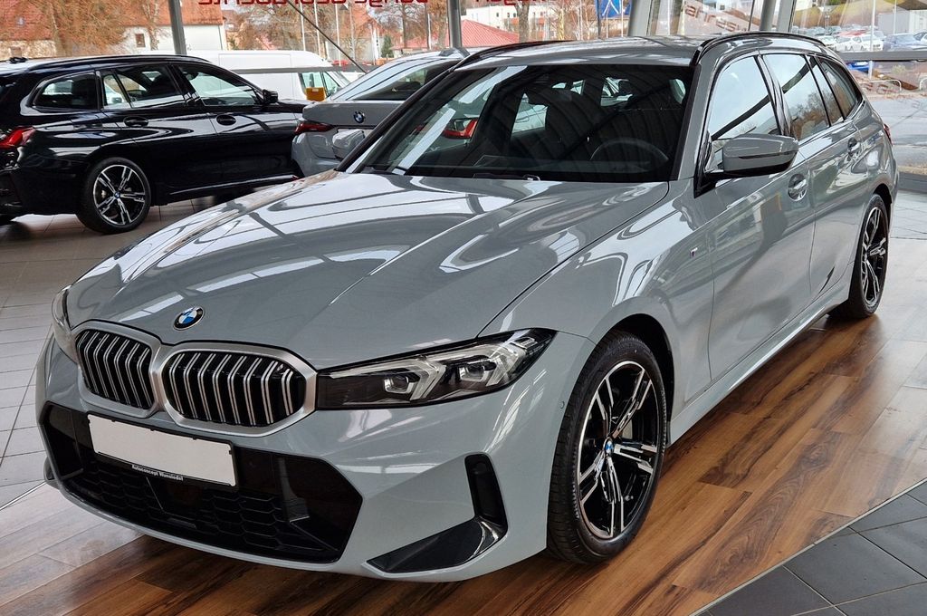 BMW 330 2024