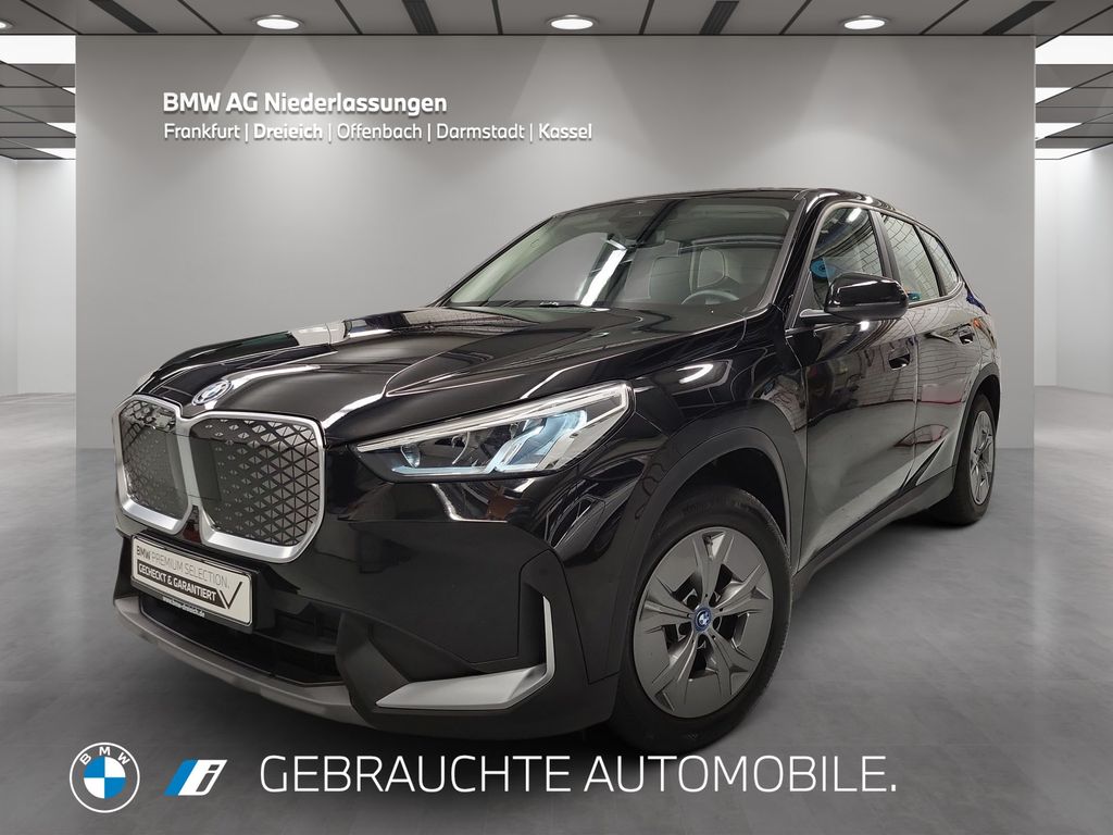 BMW iX1 2023
