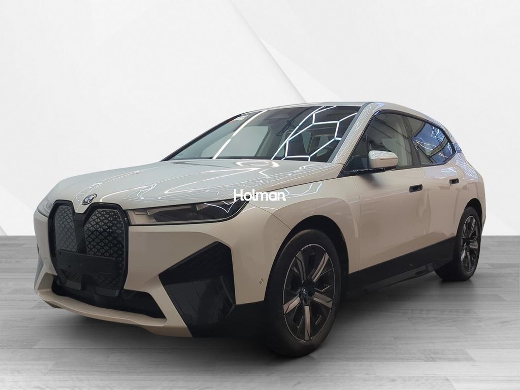 BMW iX 2023