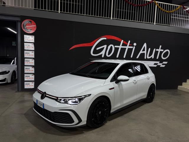 Volkswagen Golf 2021