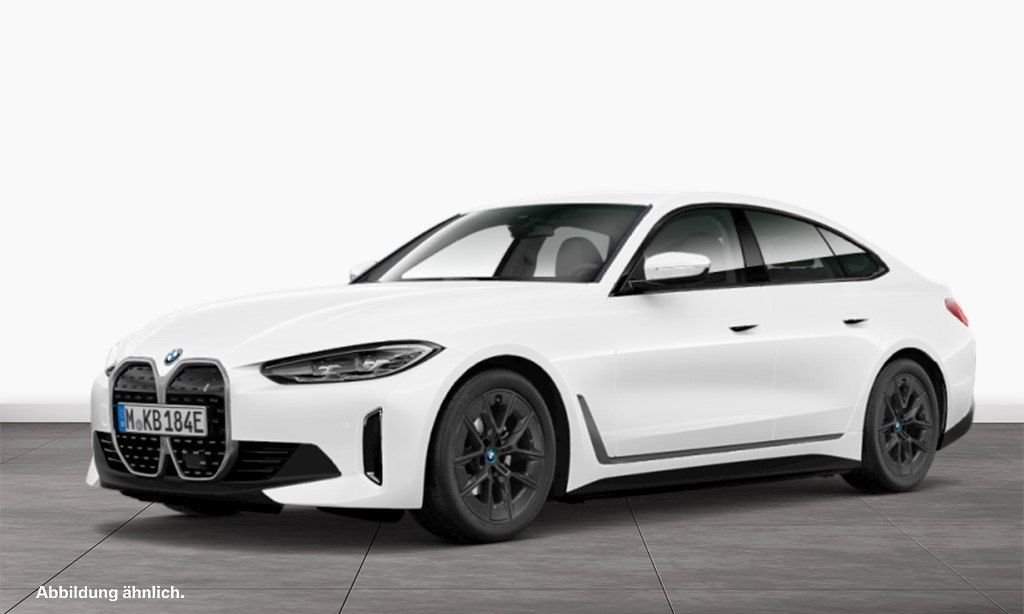 BMW i4 2023