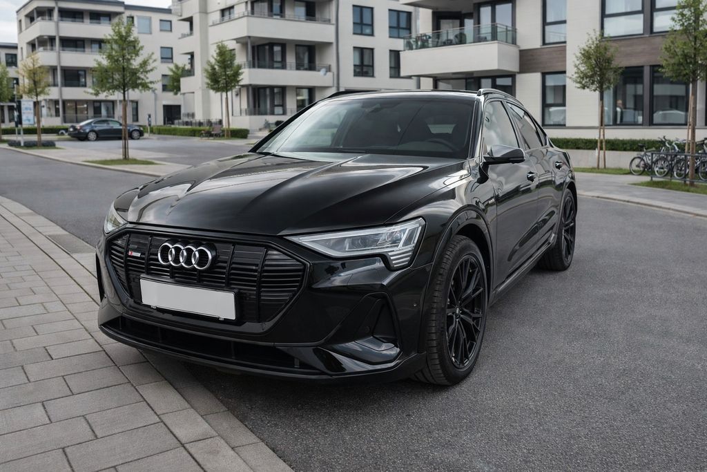 Audi e-tron 2021