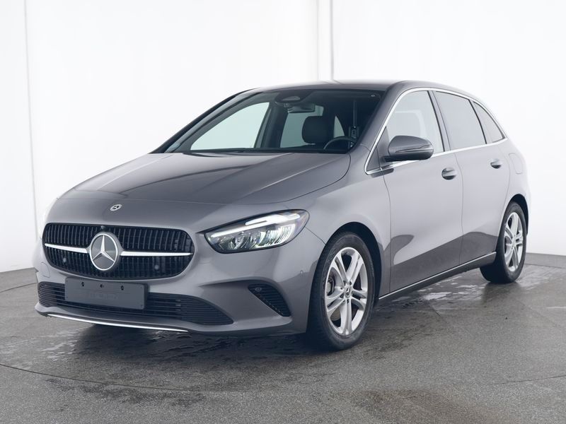 Mercedes-Benz B 220 2023