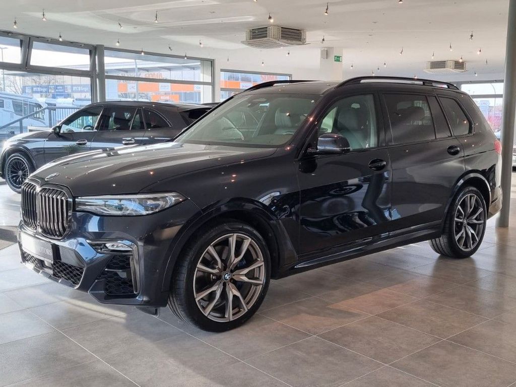 BMW X7 M50 2020