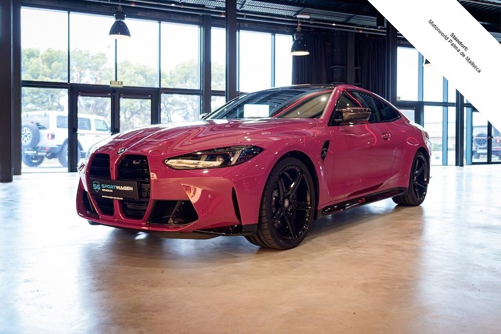 BMW M4 2025
