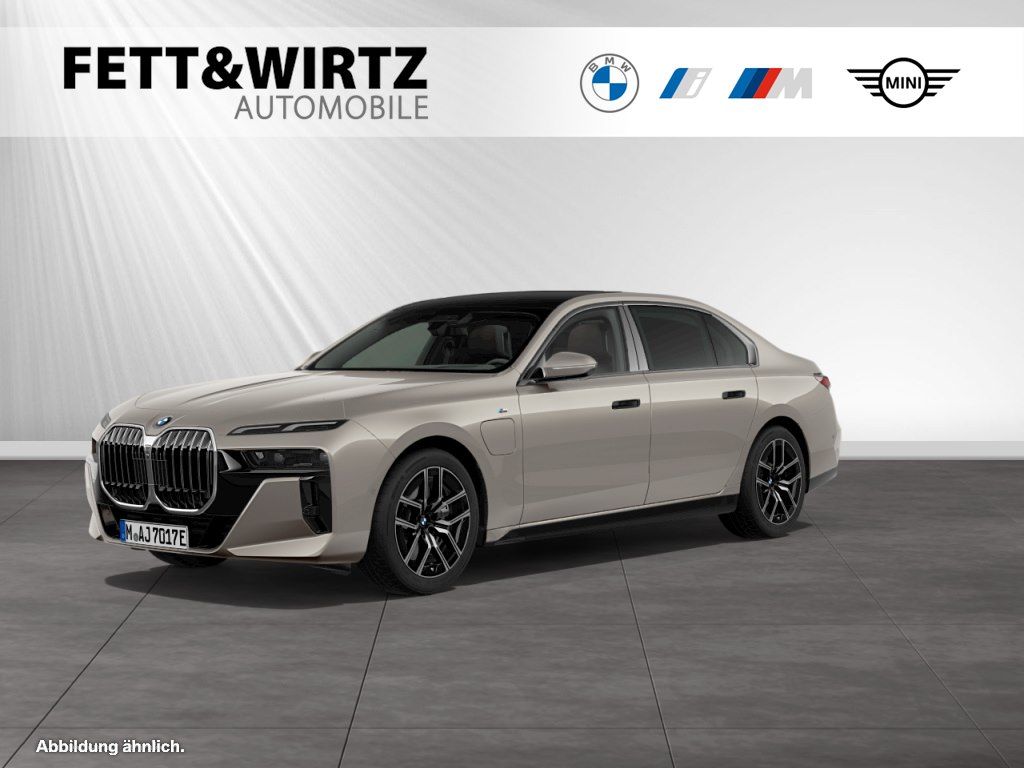 BMW 750 2024