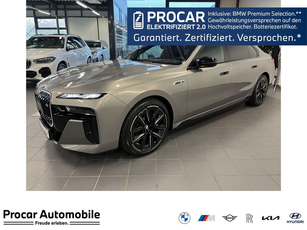 BMW i7 2024