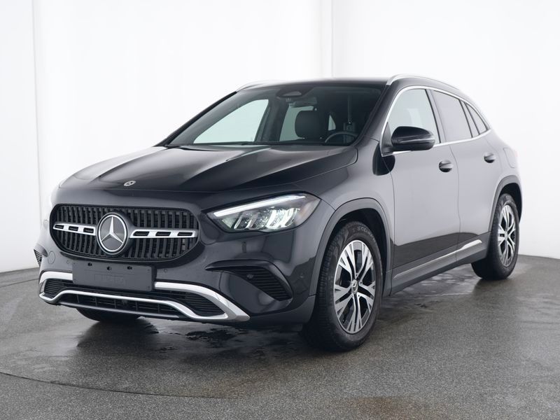 Mercedes-Benz GLA 200 2024