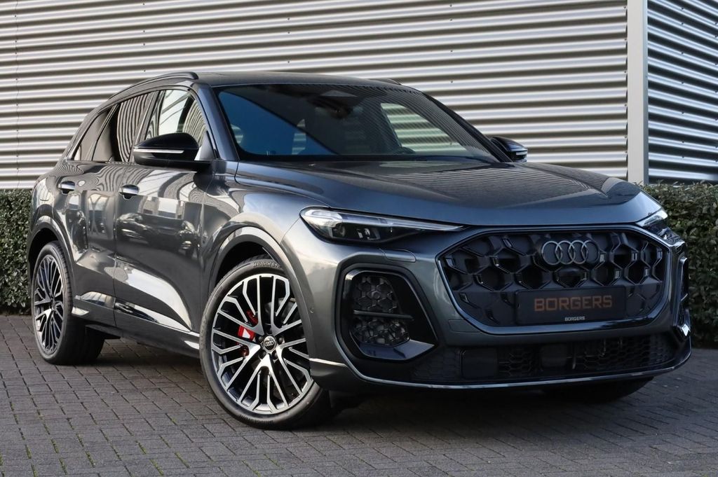 Audi SQ5 2025