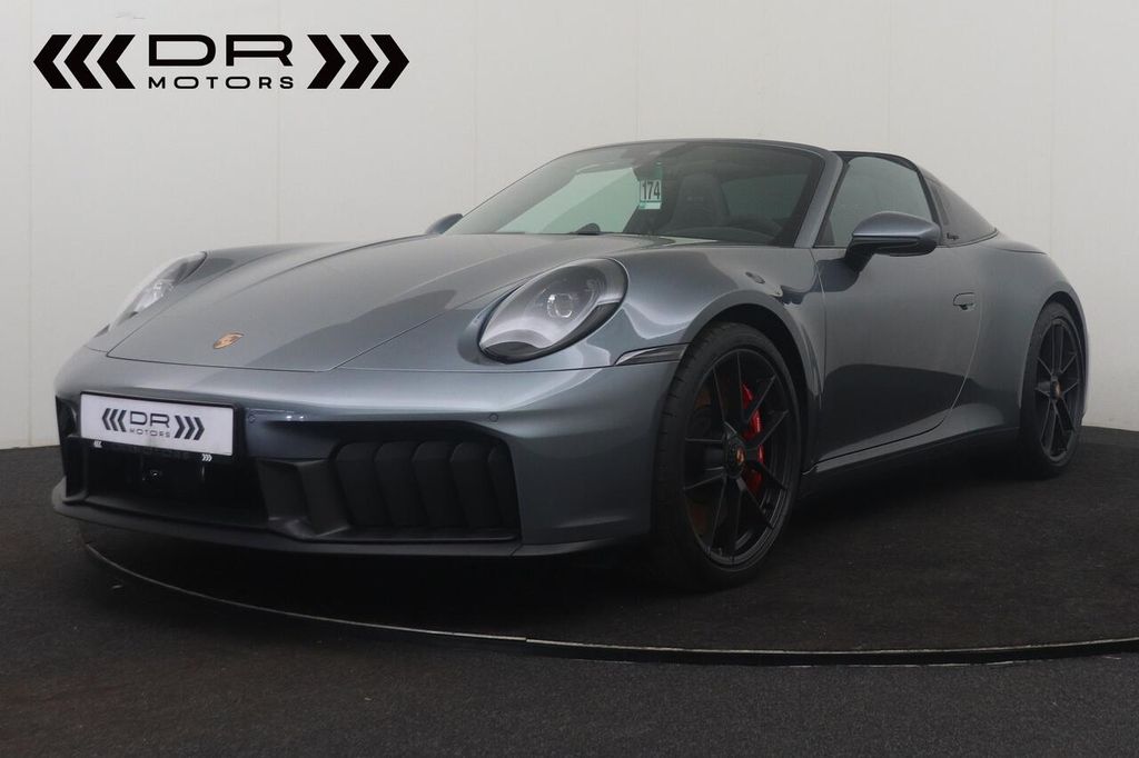 Porsche 992 2025