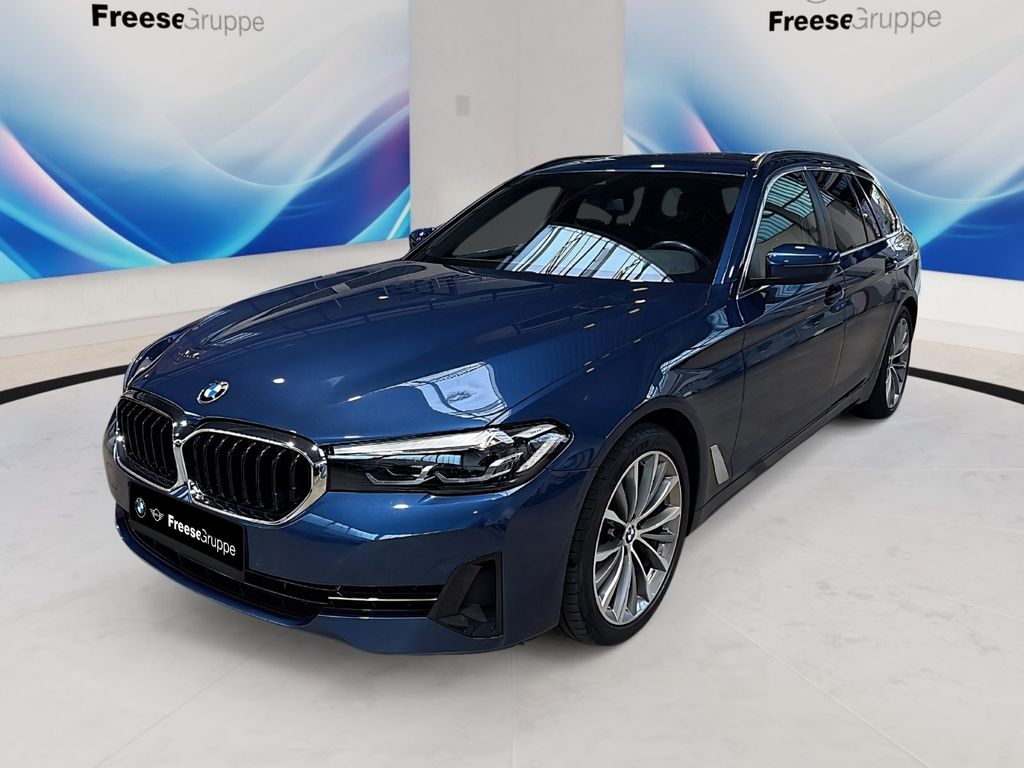 BMW 520 2022