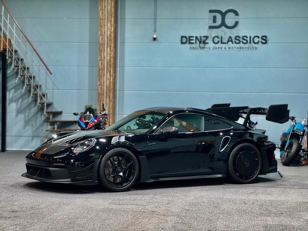 Porsche 992 2025