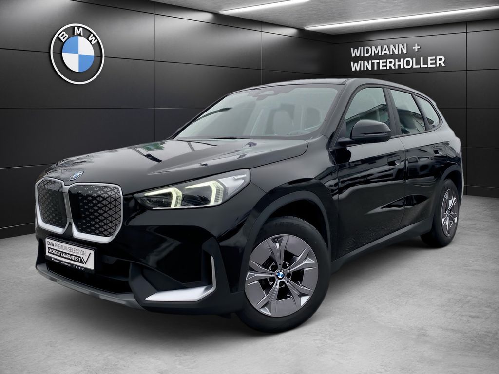 BMW iX1 2023