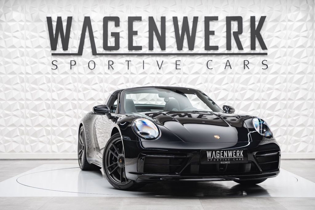 Porsche 992 2022