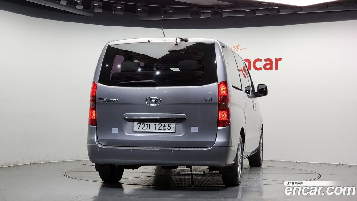 Hyundai Starex 2019