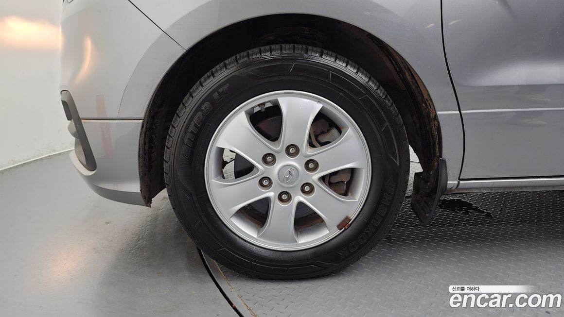 Hyundai Starex 2019