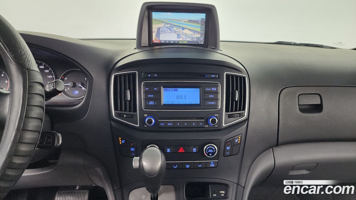Hyundai Starex 2019