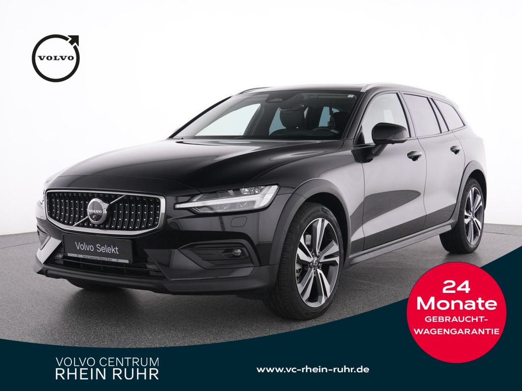 Volvo V60 Cross Country 2024