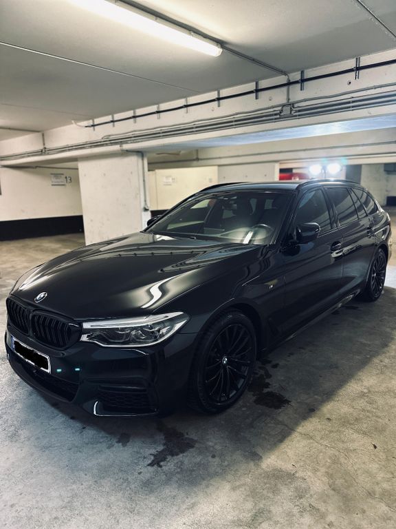 BMW 540 2019