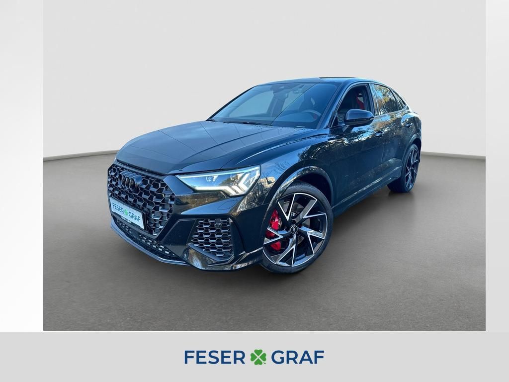 Audi RSQ3 2021