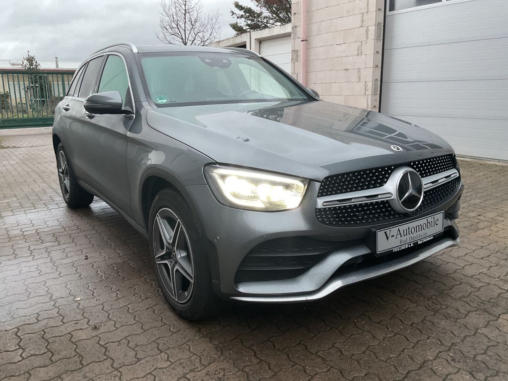 Mercedes-Benz GLC 300 2021