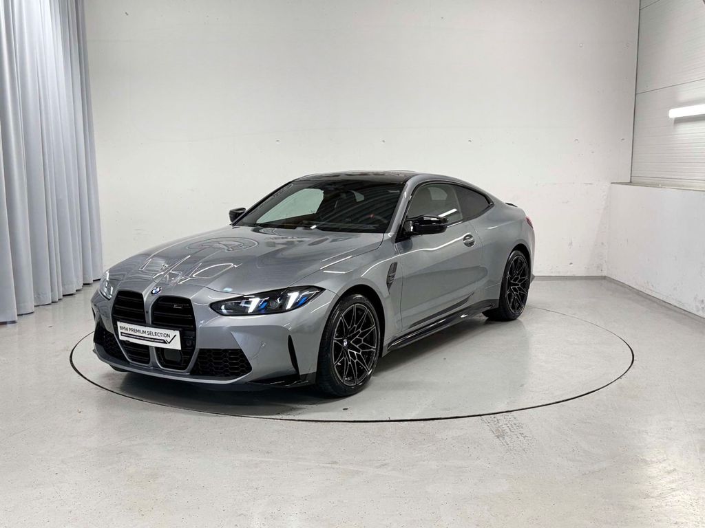 BMW M4 2025