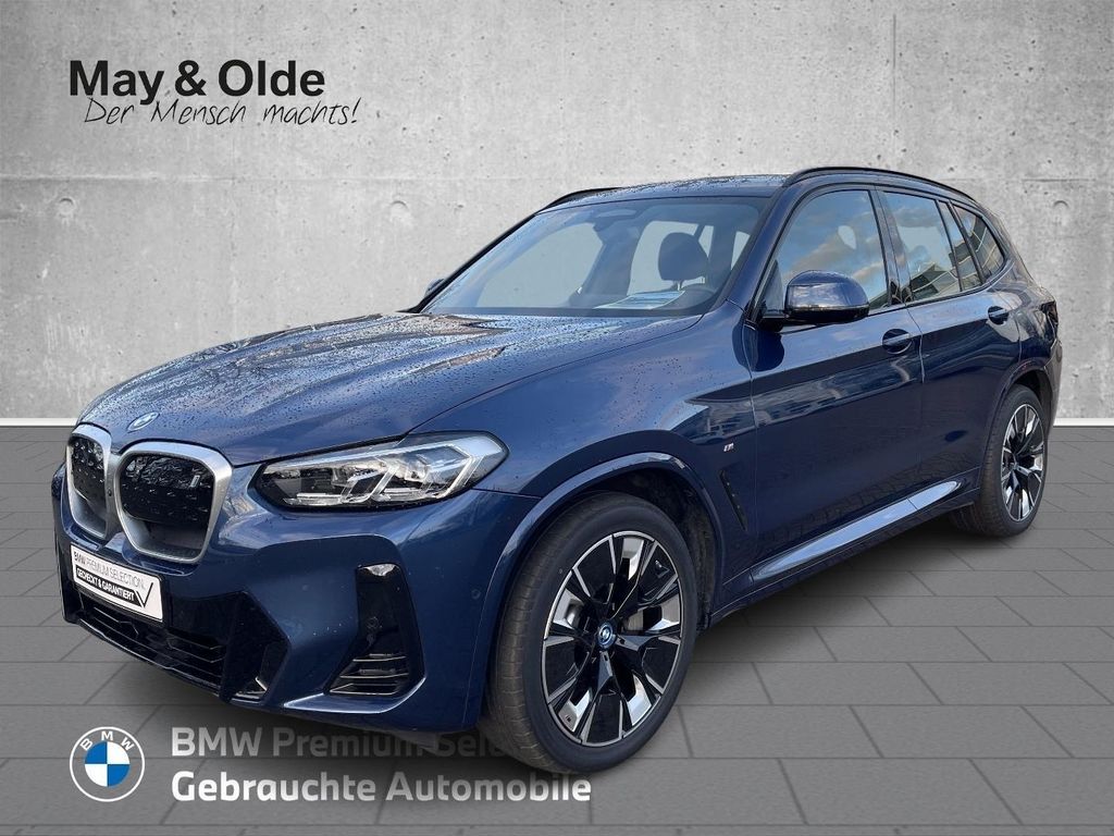 BMW iX3 2025