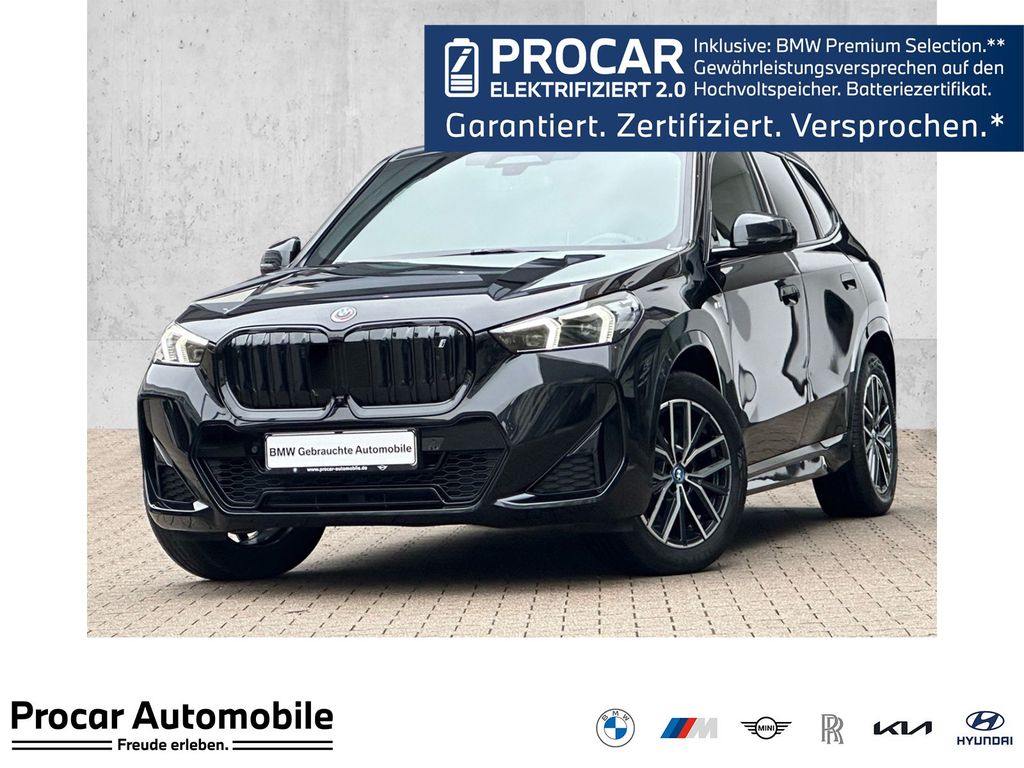 BMW iX1 2023