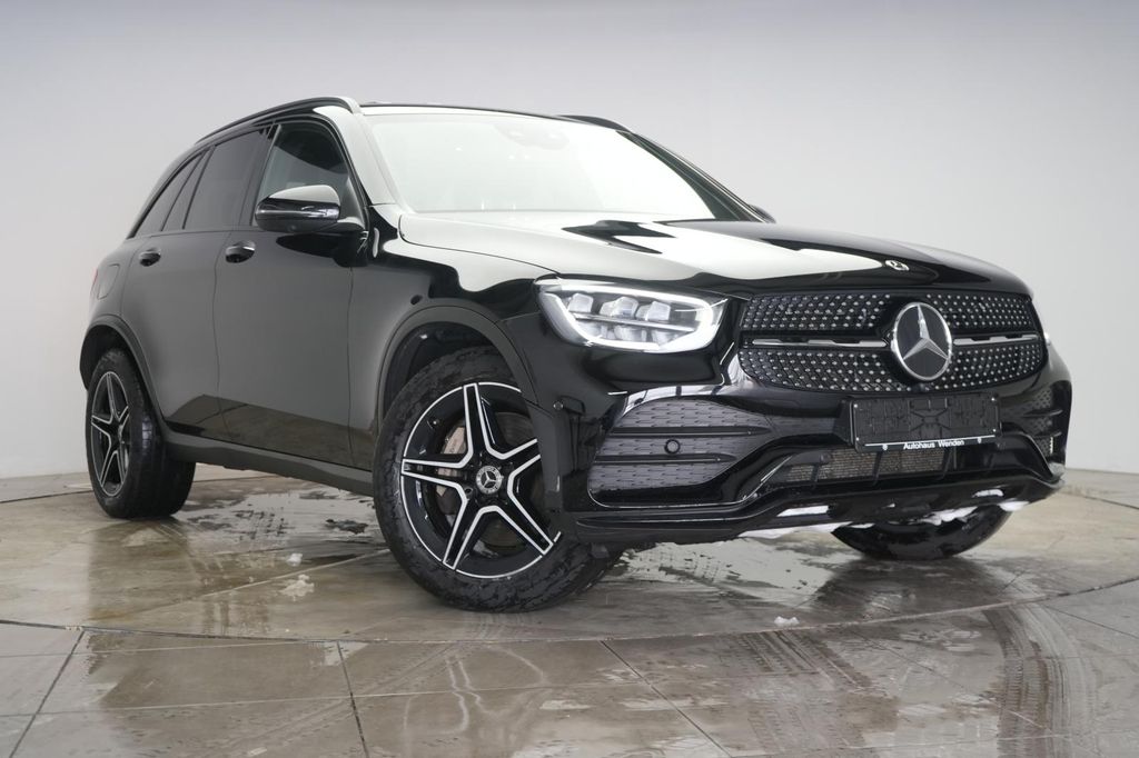 Mercedes-Benz GLC 300 2021