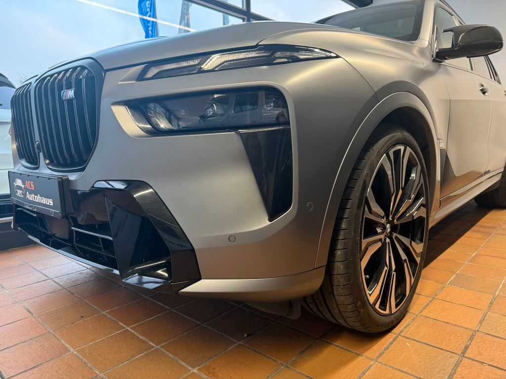 BMW X7 2023