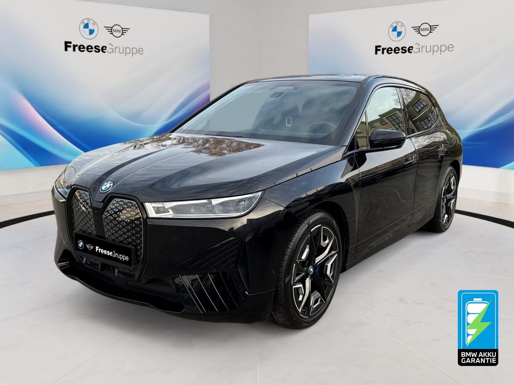 BMW iX 2023