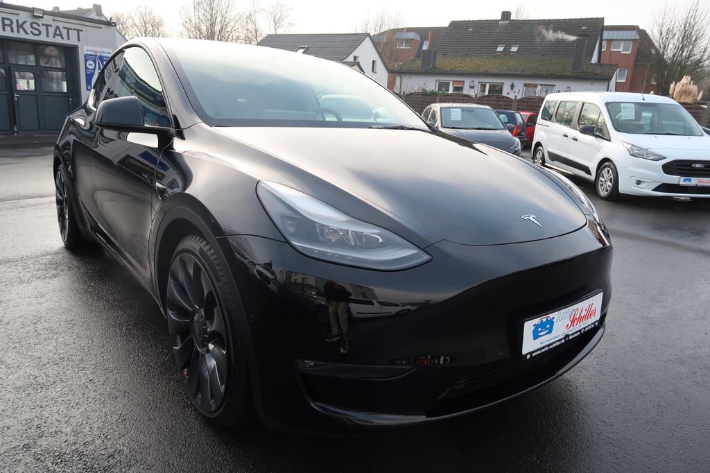 Tesla Model Y 2022