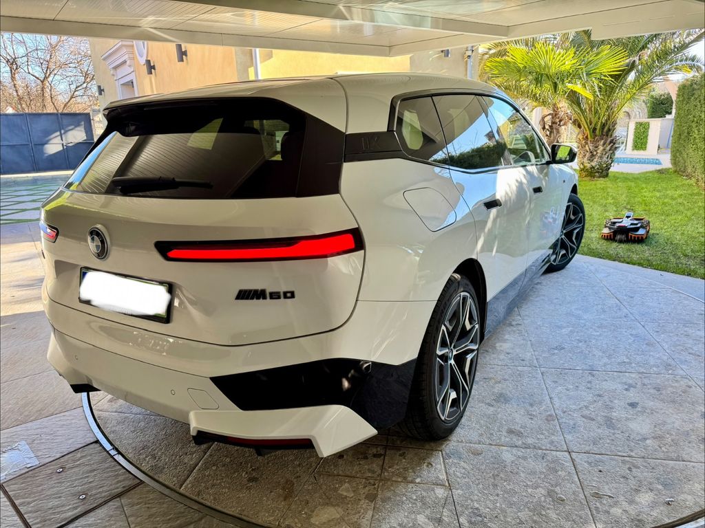 BMW iX 2023