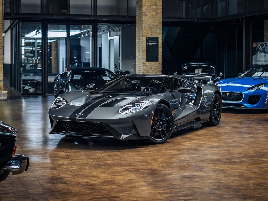 Ford GT