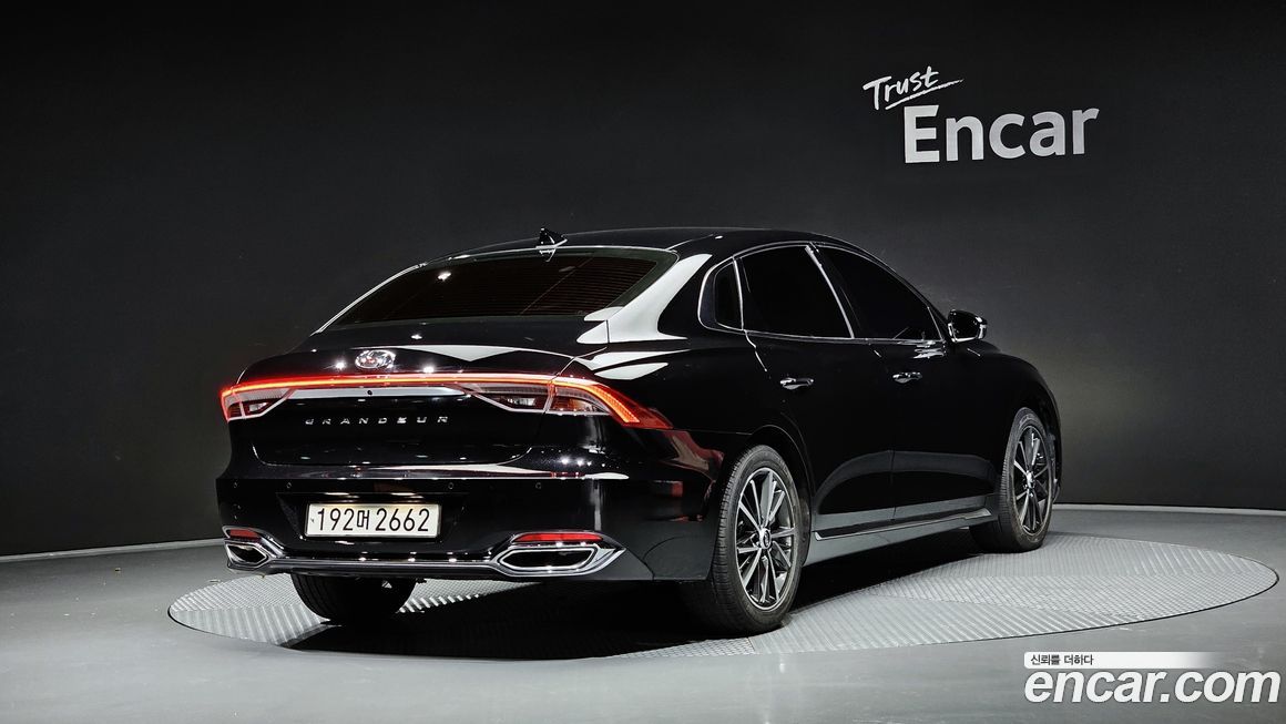 Hyundai Grandeur 2022