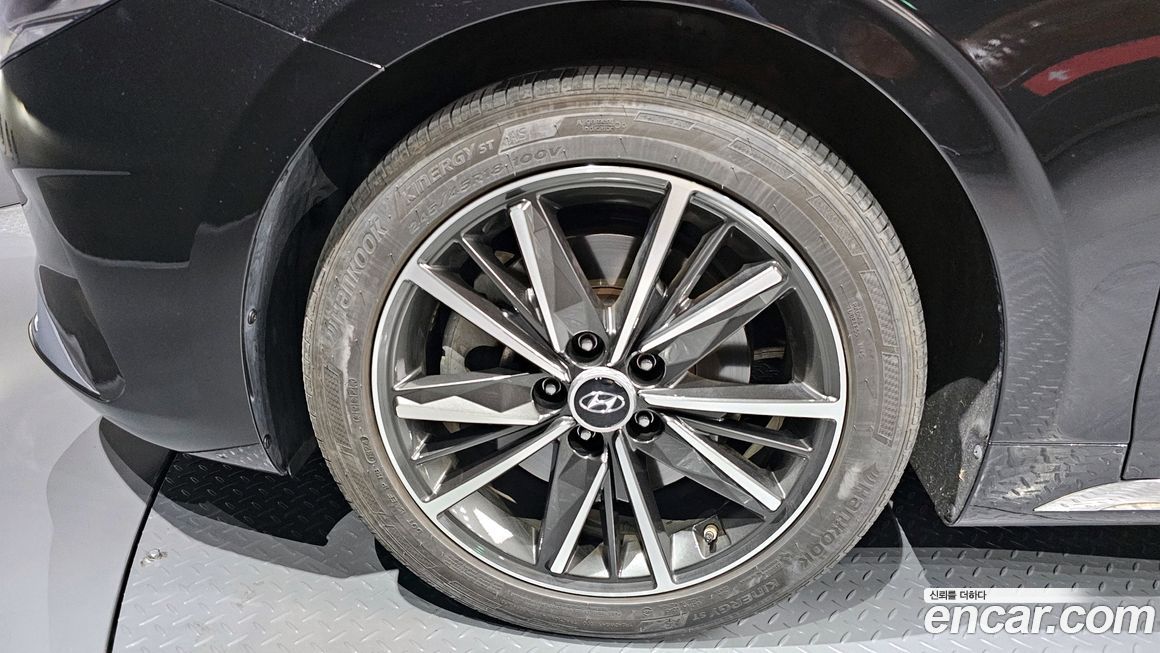 Hyundai Grandeur 2022