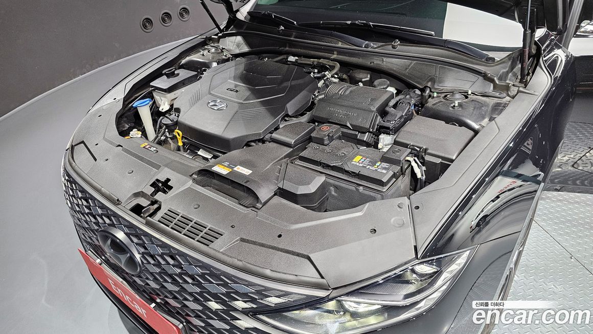 Hyundai Grandeur 2022