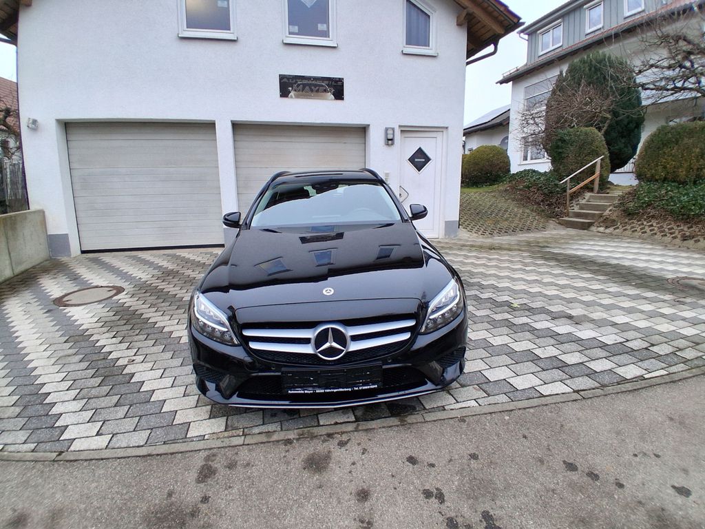 Mercedes-Benz C 200 2021