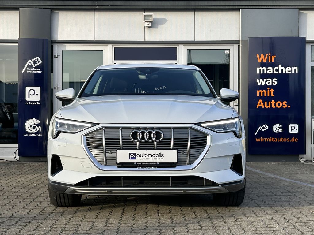 Audi e-tron 2022