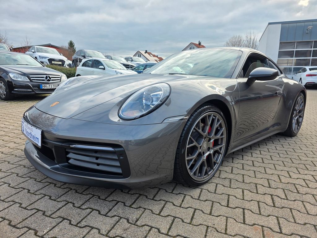 Porsche 992 2021
