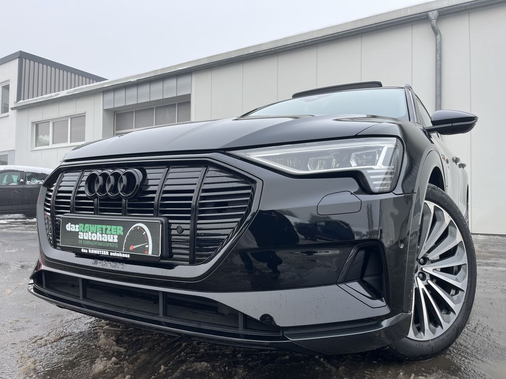 Audi e-tron 2022