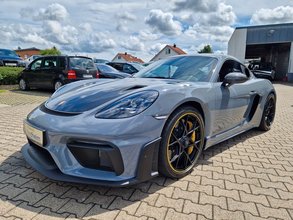 Porsche Cayman 2022