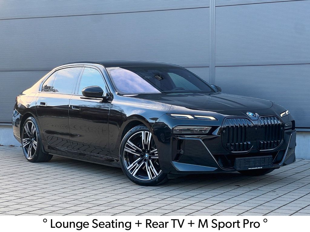 BMW i7 2023
