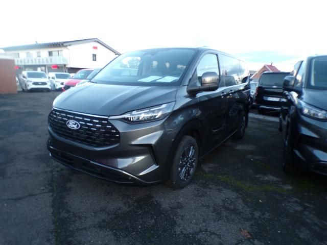 Ford Tourneo Custom 2025