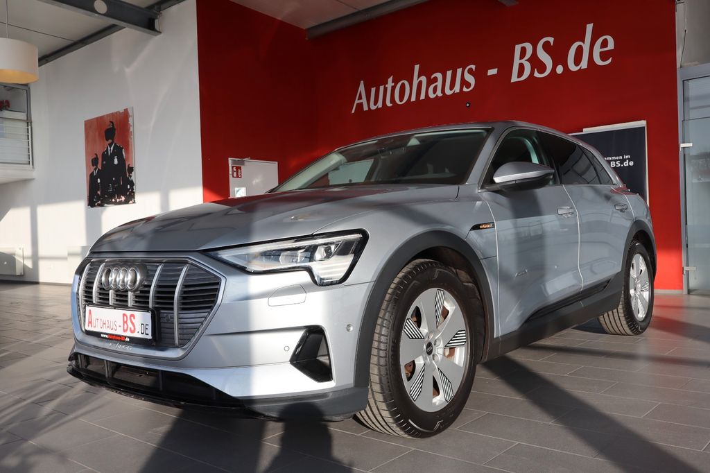 Audi e-tron 2023