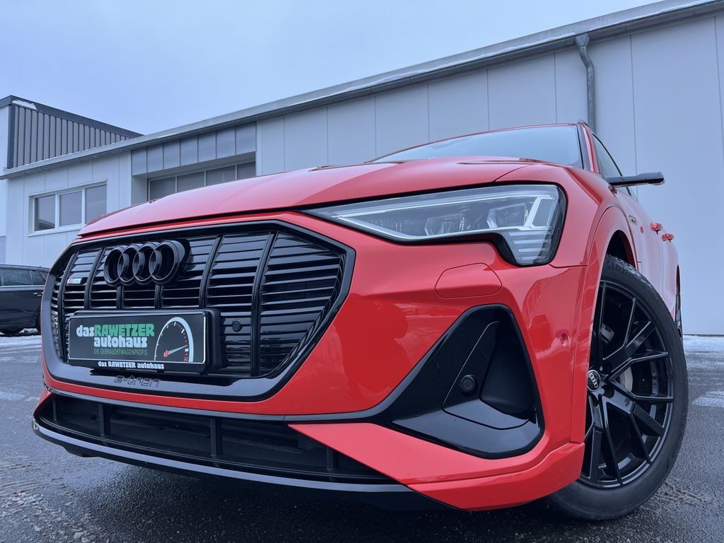 Audi e-tron 2022